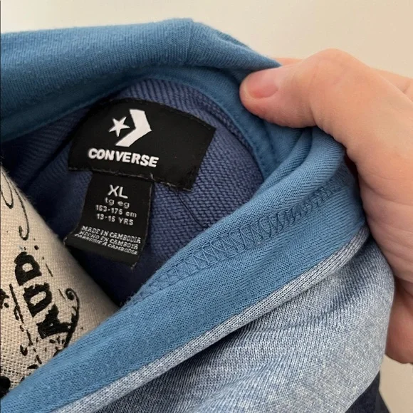 💗Youths Unisex NWOT Converse Two-Tone Blue Hoodie - Picture 3 of 17